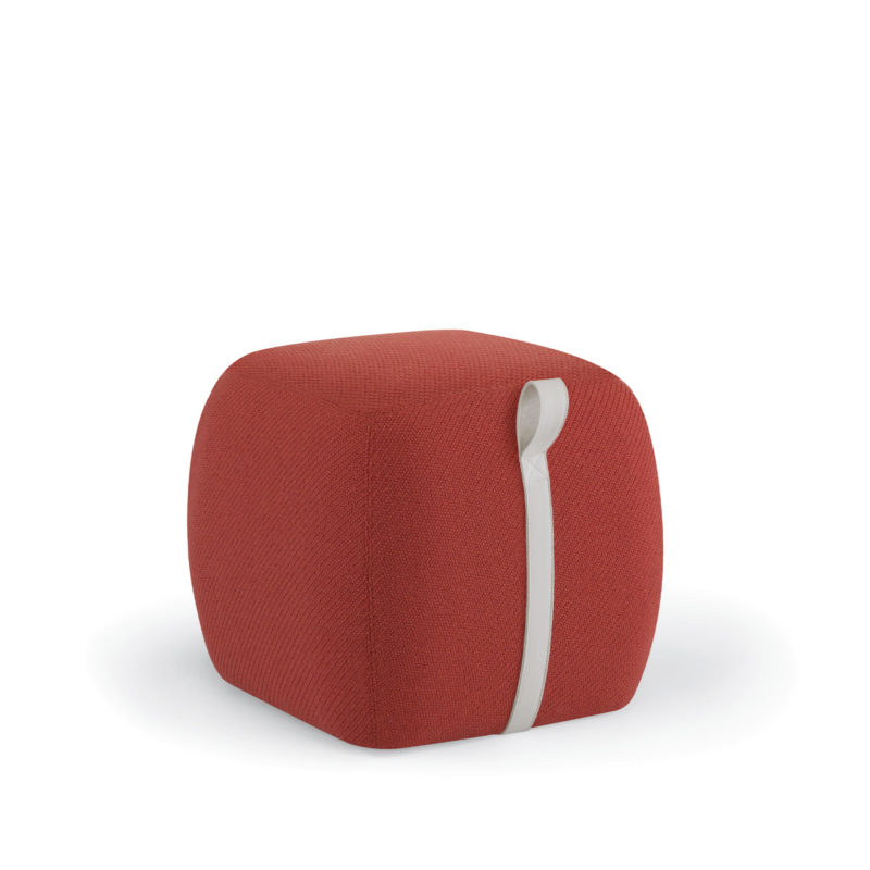 Popover Poufs 06